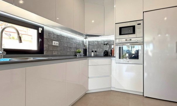 Återförsäljning - Fristående villa -
San Pedro del Pinatar - San Pedro de Pinatar