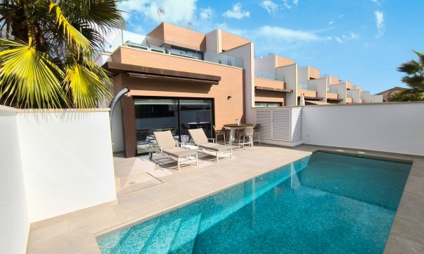 Villa adosada - Venta - Algorfa -
                Algorfa