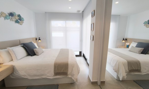 Videresalg - Dobbeltvilla -
Algorfa