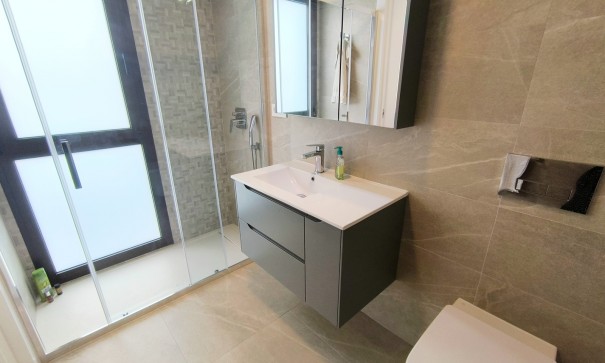 Videresalg - Dobbeltvilla -
Algorfa