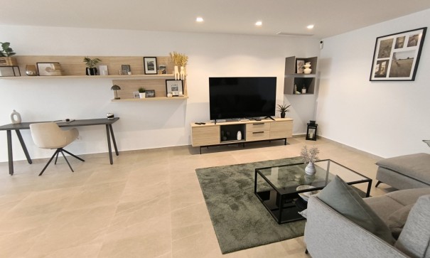 Videresalg - Dobbeltvilla -
Algorfa