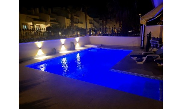 Videresalg - Fritliggende villa -
Villamartín - LOS DOLSES