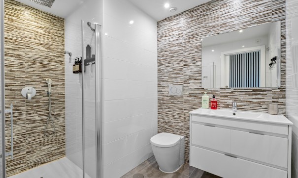 Venta - Bungalow adosado -
Torrevieja