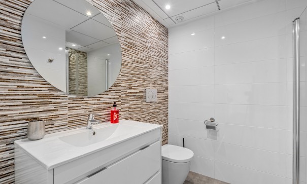 Venta - Bungalow adosado -
Torrevieja