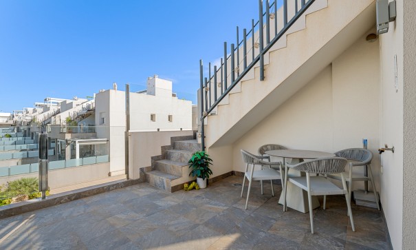 Venta - Bungalow adosado -
Torrevieja