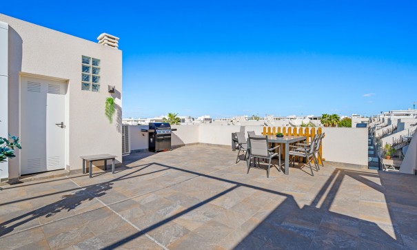 Venta - Bungalow adosado -
Torrevieja