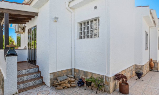 Videresalg - Fritliggende villa -
Ciudad Quesada - Rojales - Ciudad Quesada