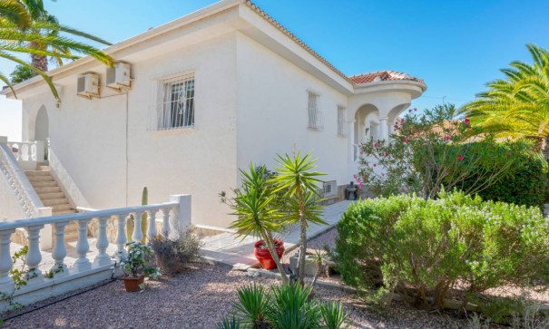 Återförsäljning - Fristående villa -
Ciudad Quesada - Rojales - Ciudad Quesada