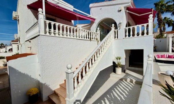 Återförsäljning - Fristående villa -
Ciudad Quesada - Rojales - Ciudad Quesada