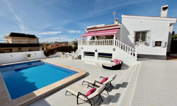 Återförsäljning - Fristående villa -
Ciudad Quesada - Rojales - Ciudad Quesada