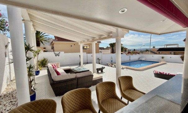 Återförsäljning - Fristående villa -
Ciudad Quesada - Rojales - Ciudad Quesada