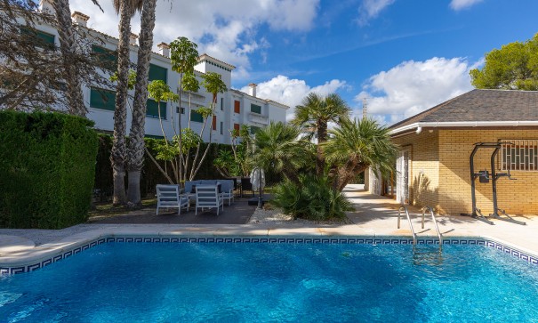 Sprzedaż - Willa wolnostojąca -
Orihuela Costa - Las Filipinas