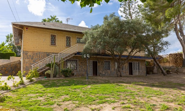 Återförsäljning - Fristående villa -
Orihuela Costa - Las Filipinas