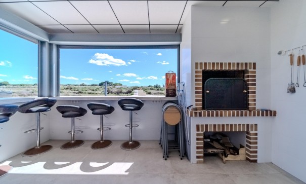 Venta - Chalet Independiente -
La Marina