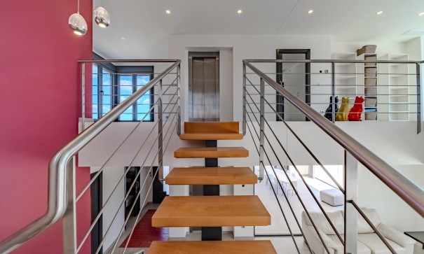 Venta - Chalet Independiente -
La Marina