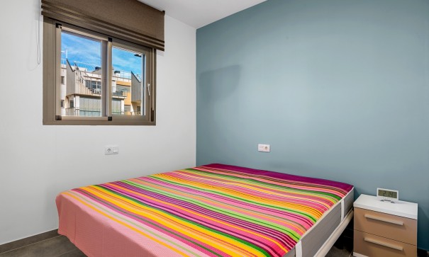 Videresalg - Lejlighed lejlighed -
Orihuela Costa - Los Dolses*