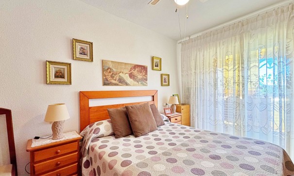 Återförsäljning - Lägenhet lägenhet -
Torrevieja - Rocio del mar