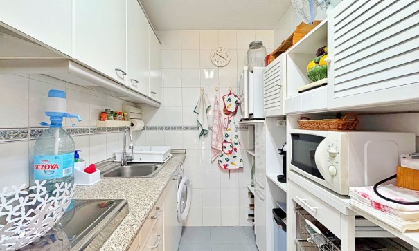 Återförsäljning - Lägenhet lägenhet -
Torrevieja - Rocio del mar