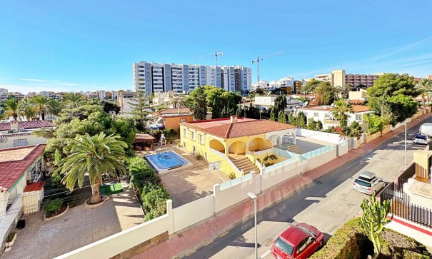 Återförsäljning - Lägenhet lägenhet -
Torrevieja - Rocio del mar