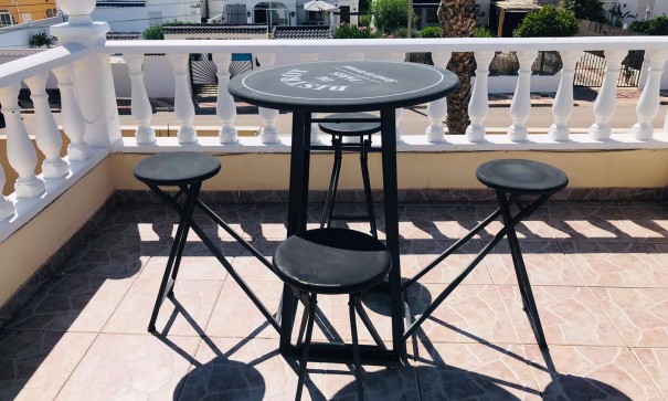 Återförsäljning - Fristående villa -
Torrevieja - 0