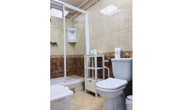 Återförsäljning - Fristående villa -
Torrevieja - 0