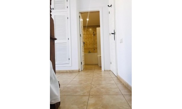 Återförsäljning - Fristående villa -
Torrevieja - 0