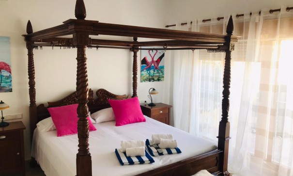 Återförsäljning - Fristående villa -
Torrevieja - 0