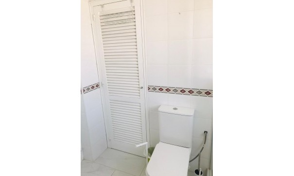 Återförsäljning - Fristående villa -
Torrevieja - 0