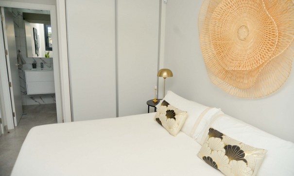 Sprzedaż - Apartament Apartament na parterze -
Orihuela Costa - 0