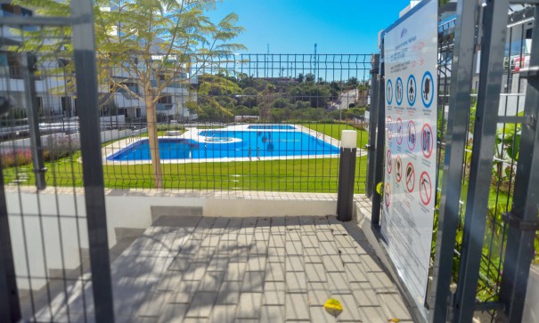 Sprzedaż - Apartament Apartament na parterze -
Orihuela Costa - 0