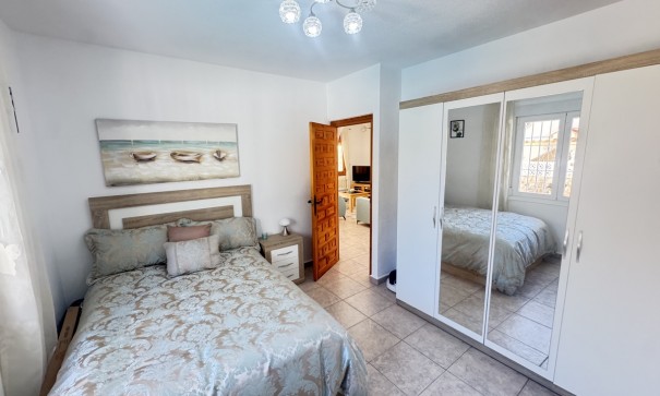 Återförsäljning - Fristående villa -
Villamartín