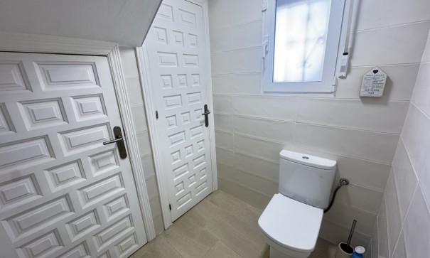 Återförsäljning - Fristående villa -
Villamartín