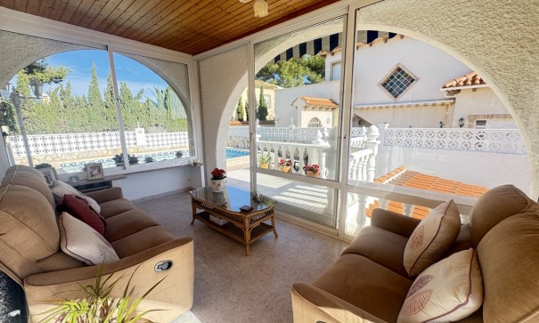 Återförsäljning - Fristående villa -
Villamartín