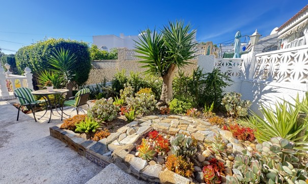 Återförsäljning - Fristående villa -
Villamartín