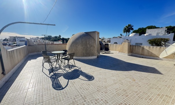 Återförsäljning - Fristående villa -
Villamartín