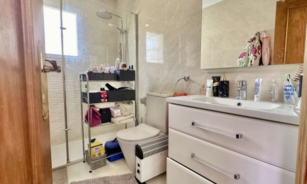 Återförsäljning - Villa i parhus -
Orihuela Costa - Los Altos