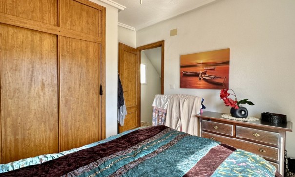 Återförsäljning - Villa i parhus -
Orihuela Costa - Los Altos