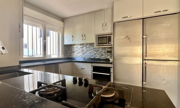 Videresalg - Fritliggende villa -
Orihuela Costa - Las Filipinas