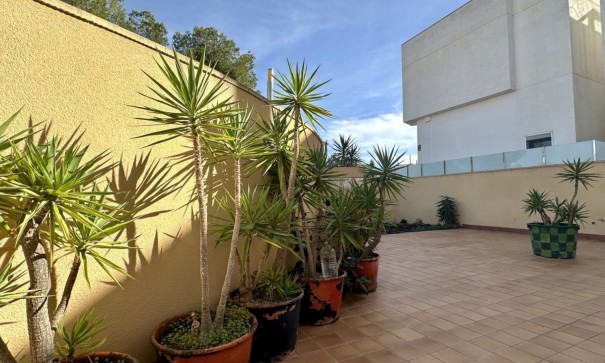 Videresalg - Fritliggende villa -
Orihuela Costa - Las Filipinas