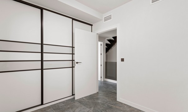 Herverkoop - Vrijstaande Villa -
Torre de la Horadada