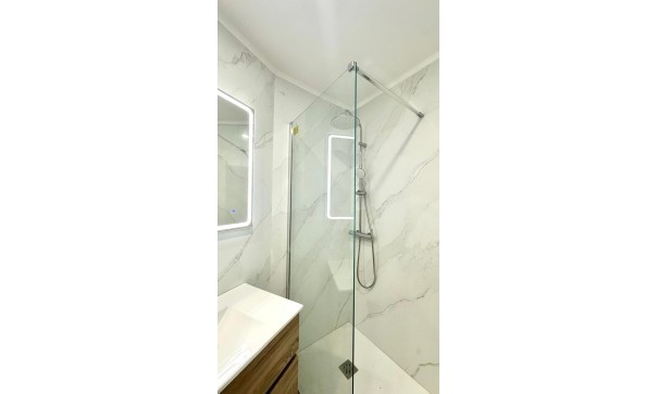 Videresalg - Lejlighed lejlighed -
Torrevieja - La Mata pueblo