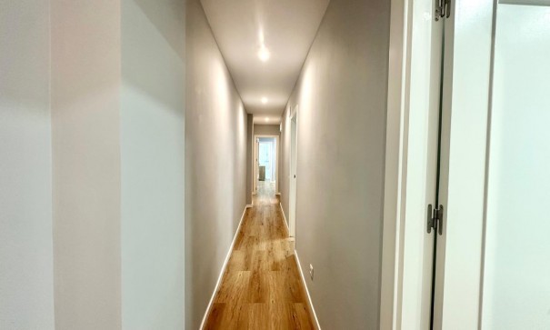 Videresalg - Lejlighed lejlighed -
Torrevieja - La Mata pueblo