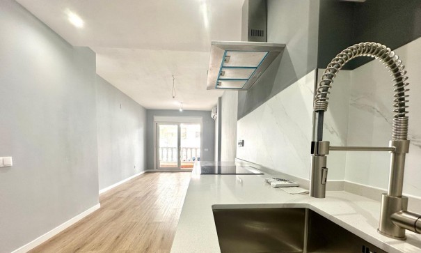 Videresalg - Lejlighed lejlighed -
Torrevieja - La Mata pueblo