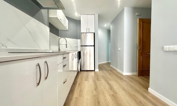 Videresalg - Lejlighed lejlighed -
Torrevieja - La Mata pueblo