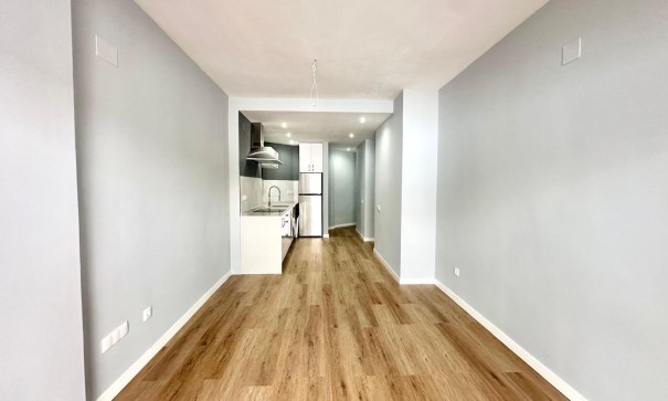 Videresalg - Lejlighed lejlighed -
Torrevieja - La Mata pueblo