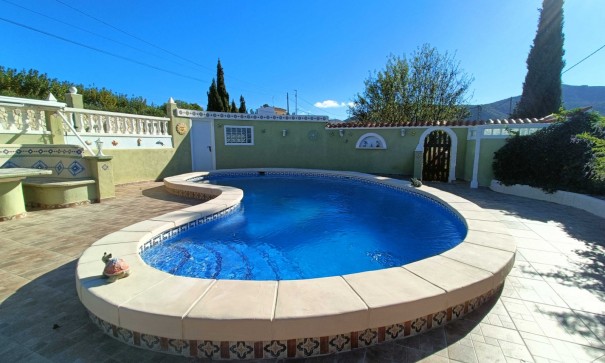 Resale - Freistehende Villa -
Hondón de los Fráiles