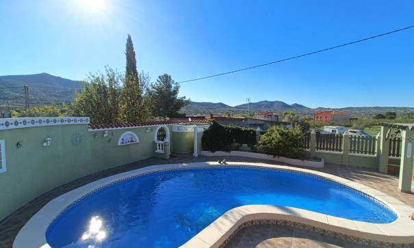 Resale - Freistehende Villa -
Hondón de los Fráiles