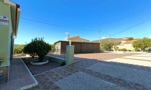 Resale - Freistehende Villa -
Hondón de los Fráiles