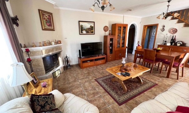 Resale - Freistehende Villa -
Hondón de los Fráiles