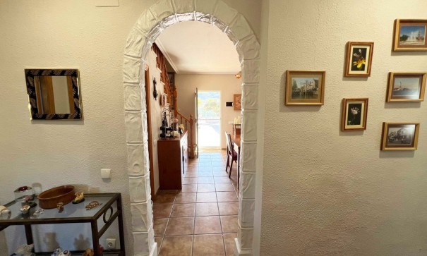 Resale - Freistehende Villa -
Hondón de los Fráiles